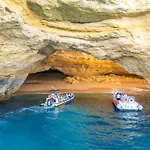 San Juan - Refugio Tranquilo Com Piscina Aquecivel E Jardim Em 빌라